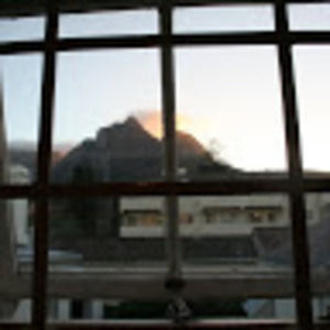 Meet your Posher, Sony